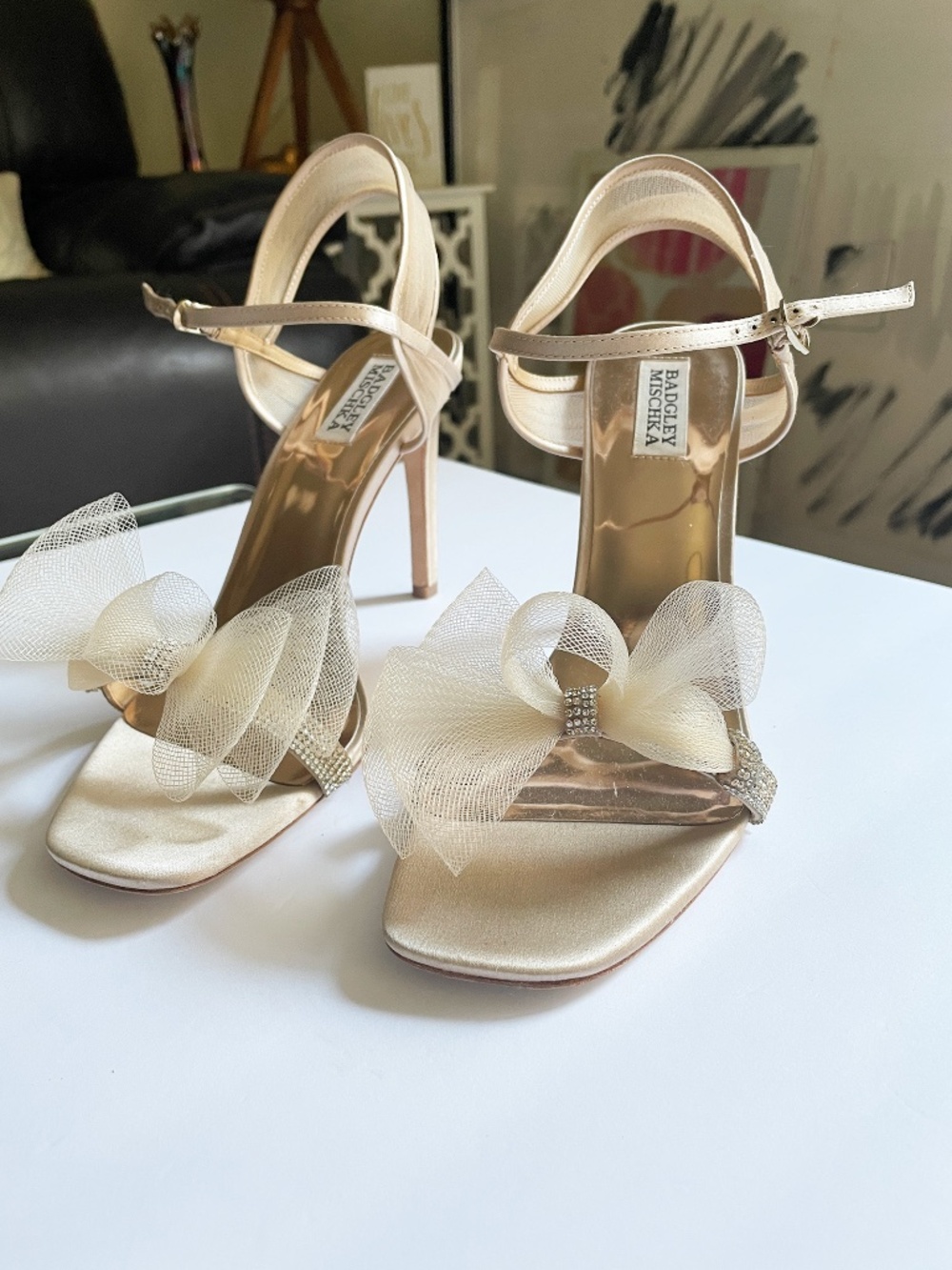Badgley Mischka Champagne Satin & Mesh Bow Dress Heels Sandals